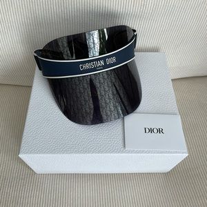 Dior Club Sun Visor